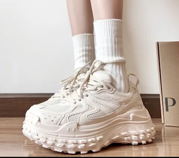 Дизайнерские Белые спортивные Мягкие кроссовки, женские кроссовки для бега с круглым носком на шнуровке, уличная женская дышащая обувь